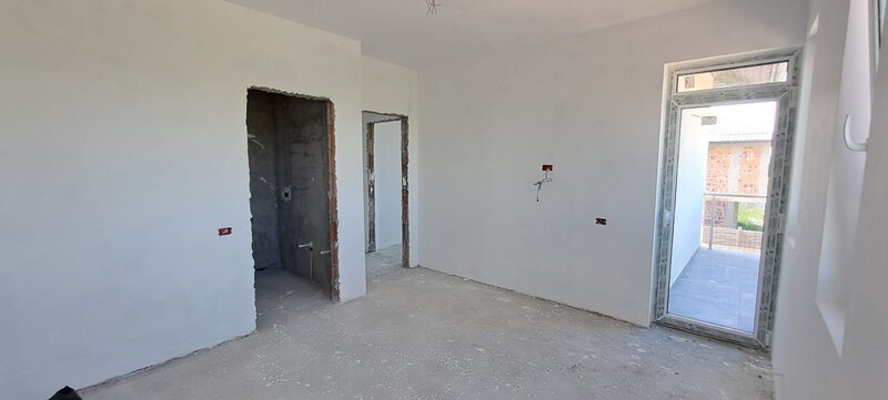 Dragomiresti Vale, casa 4 camere, teren 415 mp, utilitati, COMISION 0%