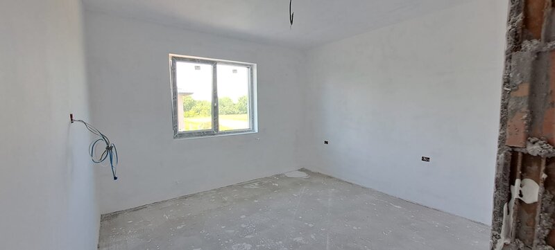 Dragomiresti Vale, casa 4 camere, teren 415 mp, utilitati, COMISION 0%