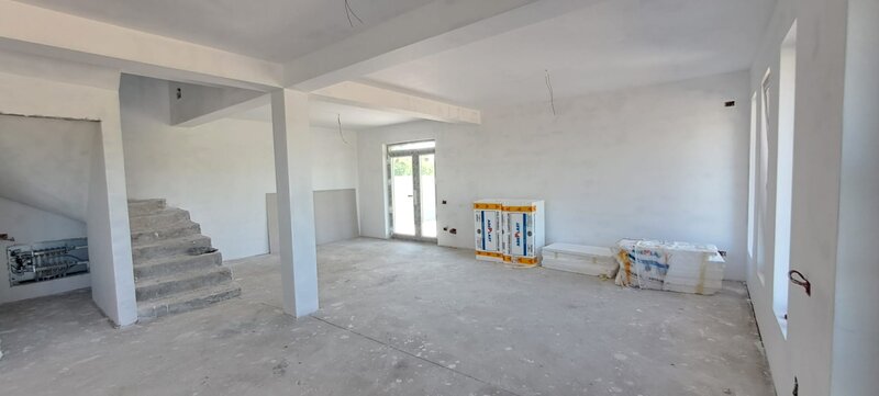 Dragomiresti Vale, casa 4 camere, teren 415 mp, utilitati, COMISION 0%